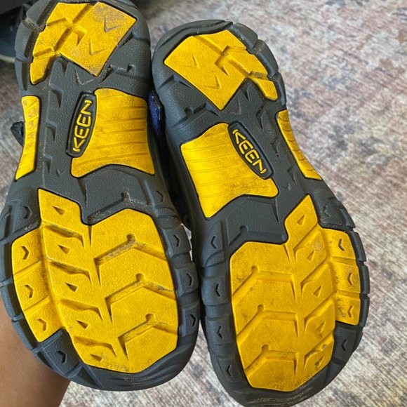Keen Kids Newport H2 Water Friendly Sandal KEEN SIze 4 - Picture 4 of 6